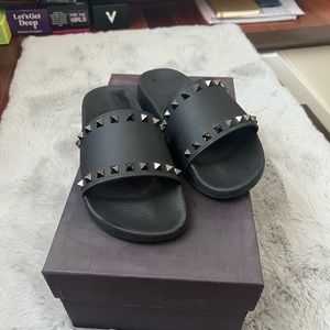 Black Valentino slides, size 40, good condition